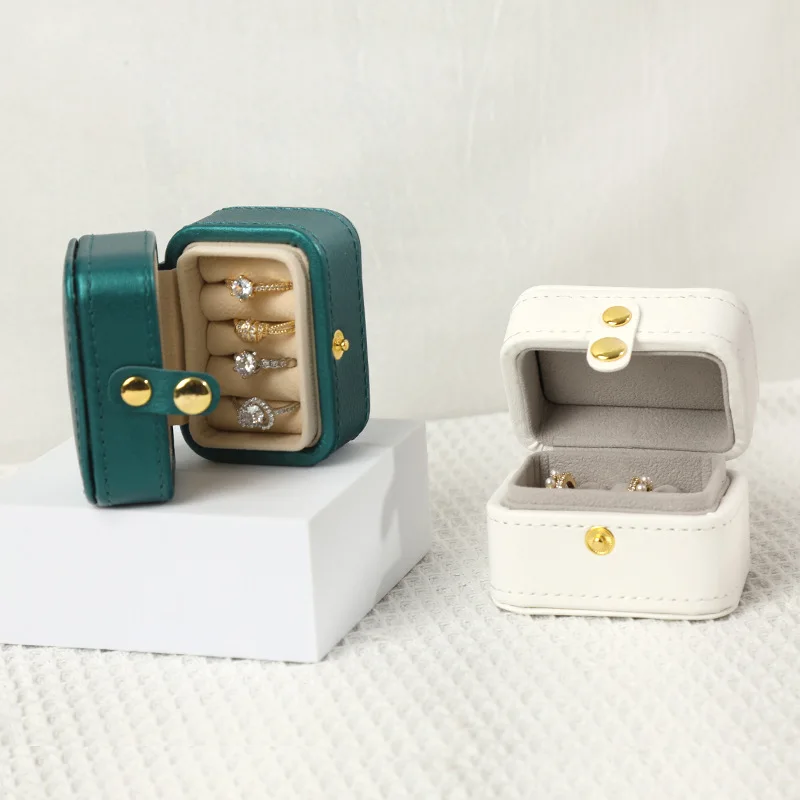 

High-Quality 1 Pcs 7x5x5.5cm Pink/Green/White mini rectangle button jewelry box fashion Pu leather ring storage box