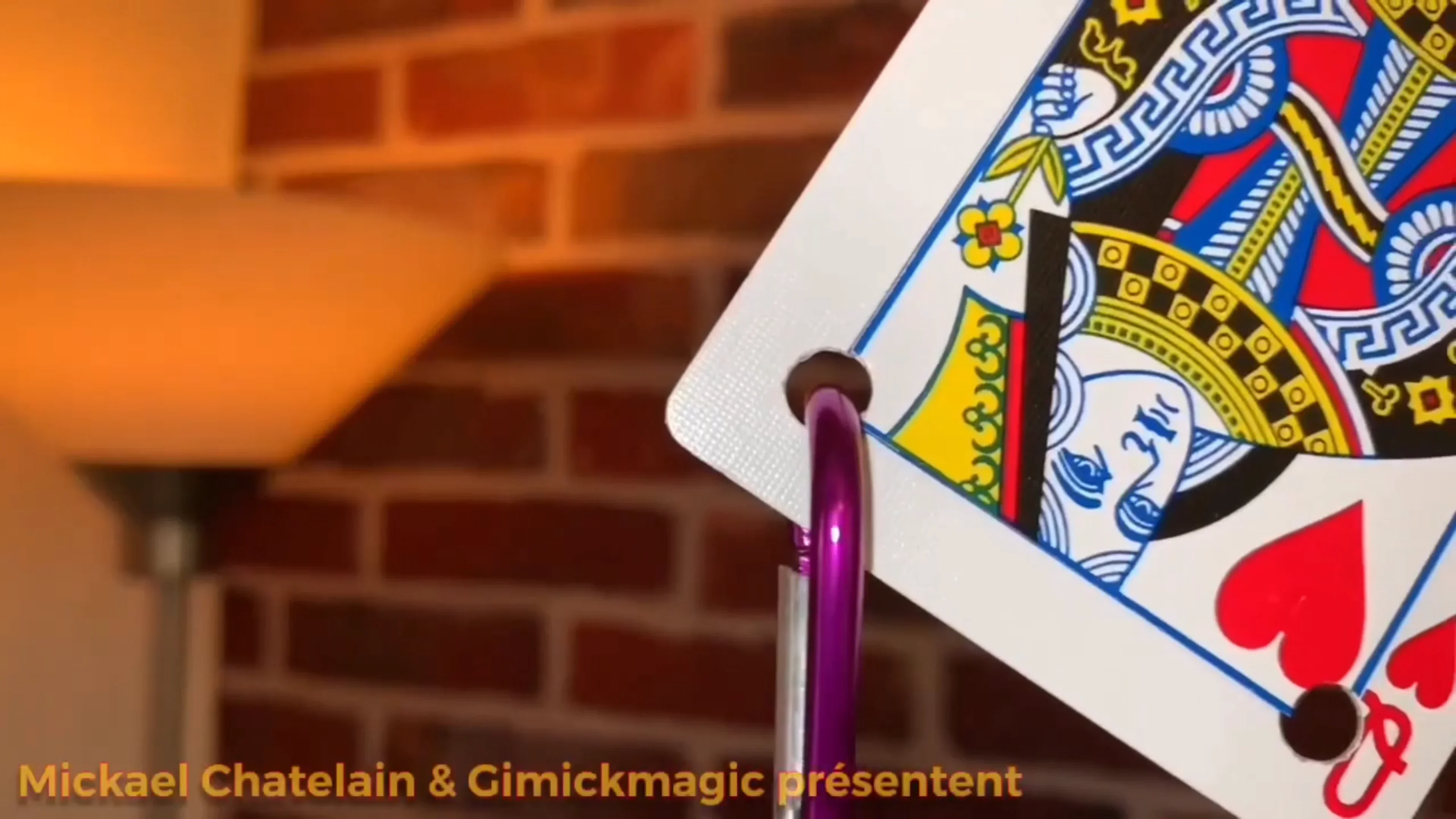 Jump by Mickael Chatelain Card Волшебные трюки Крупный план Предскатель Сценическая иллюзия