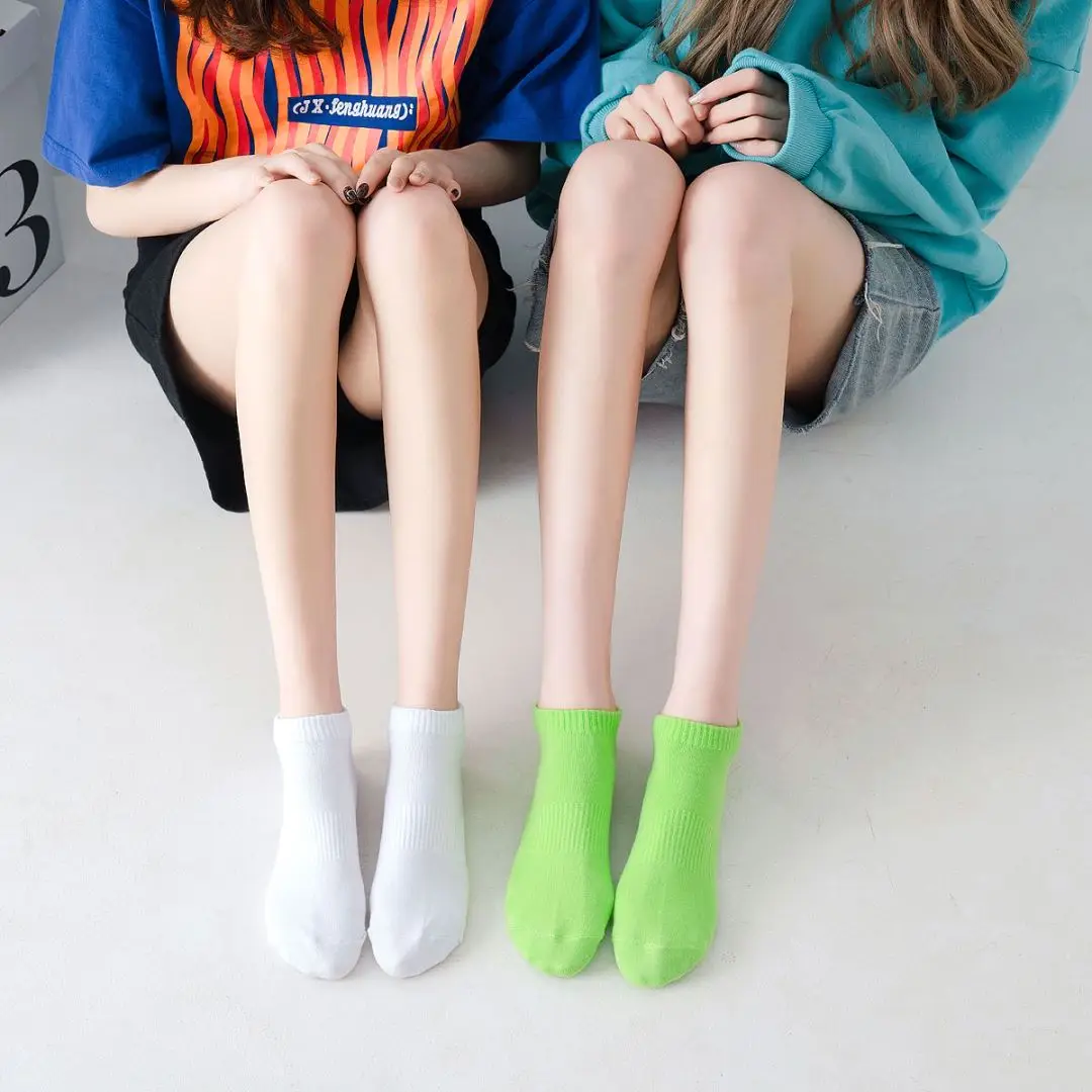 1 Pairs High Quality Solid Color Fashion Women Cotton Socks Men Crew Socks Breathable Sports Antislip Socks Male Short Ankle Sox