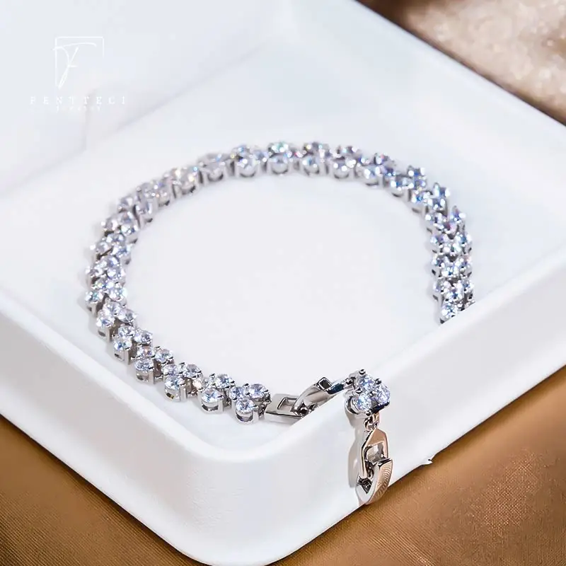 FENTTECI Newest  Sterling Silver Exquisite Luxurious And Simple Diamond Bracelet Inlaid With Female Imitation Diamond Bracelet