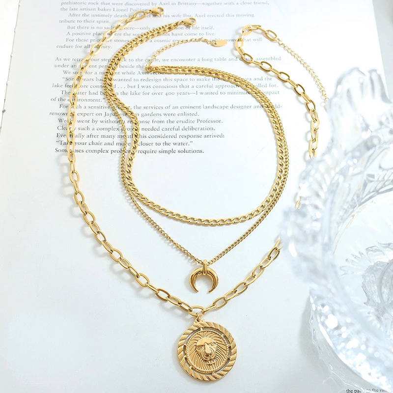 

Korean Lion Head Moon Pendant Stainless Steel Necklace For Women Gold Plated Three Layered Chain Designer Jewelry Accessories