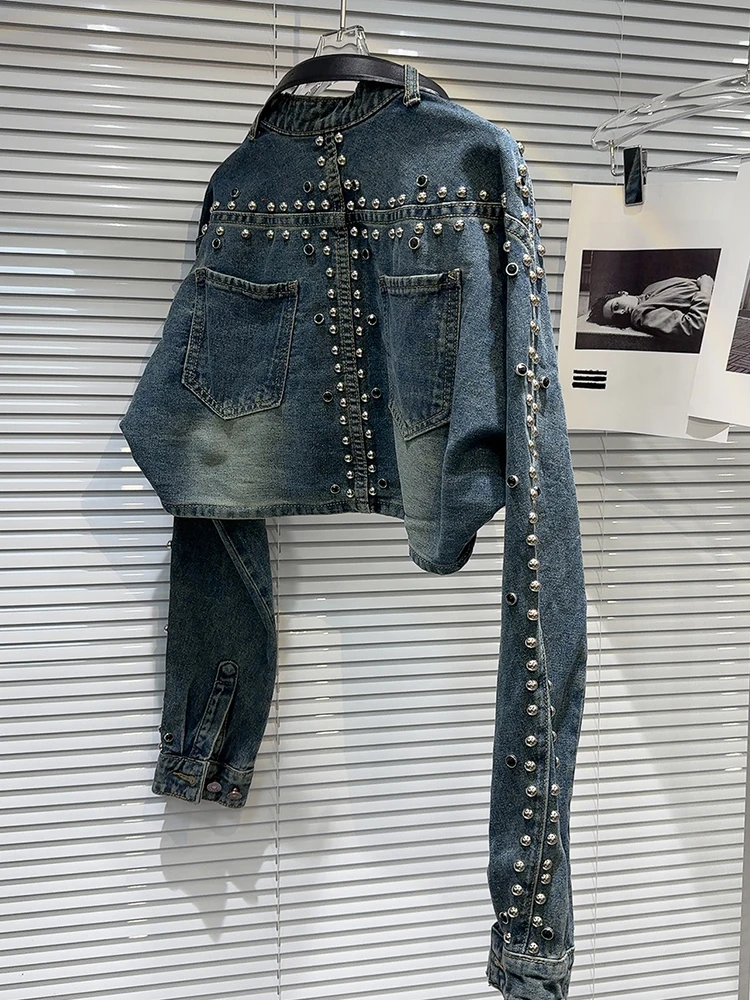 Женская джинсовая куртка DEAT винтажная на одной пуговице с заклепками и поясом