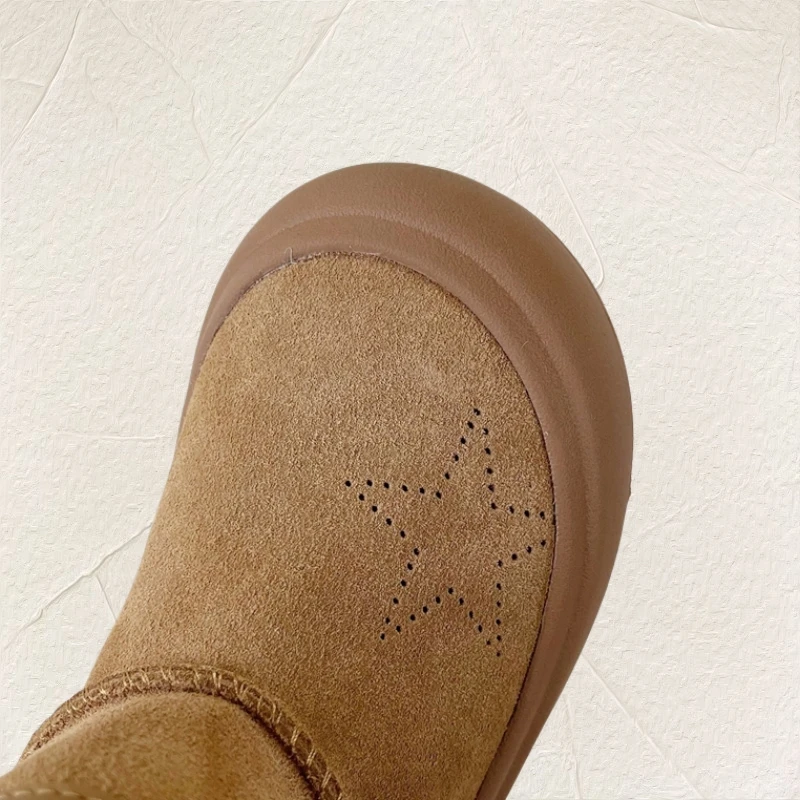 Зимние ботинки из натуральной кожи для мальчиков и девочек однотонные теплые