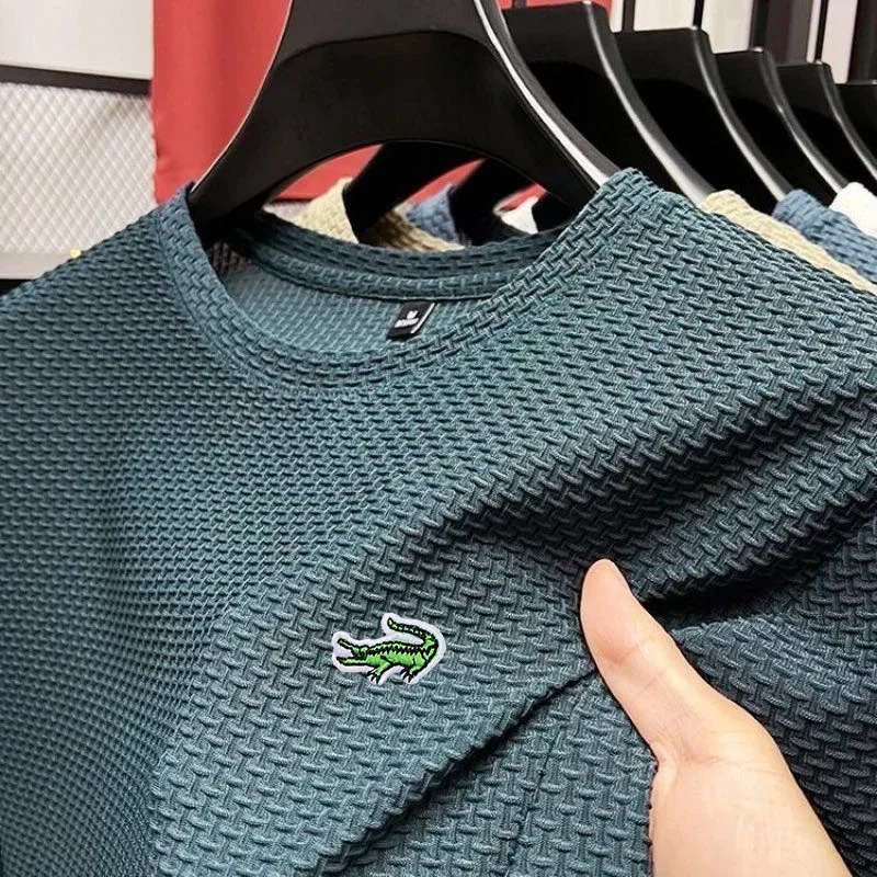 

High End Ice Silk Short Sleeve T-shirt Men's Summer Mesh Breathable Round Neck Half Sleeve Fashion Solid Color Casual Luxury Top