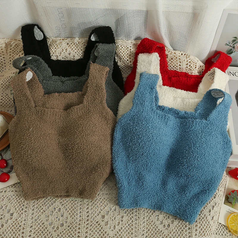 

Женский УТЕПЛЕННЫЙ ТОП на бретельках, демисезонный укороченный топ с нагрудной подушкой, пикантный топ с рюшами, белый модный топ-труба