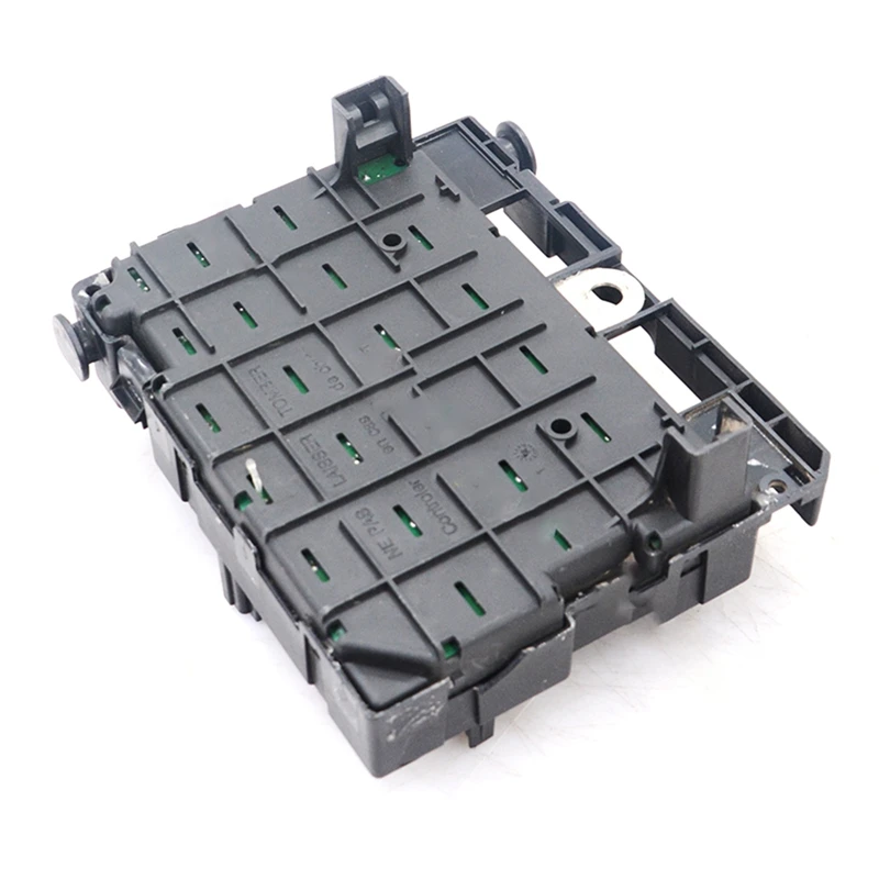 

Car BPGA Battery Manager Battery Fuse Box BSM B3 9657608780 For Peugeot 206 307 406 Citroen C2 C3 C5 Berlingo Xsara