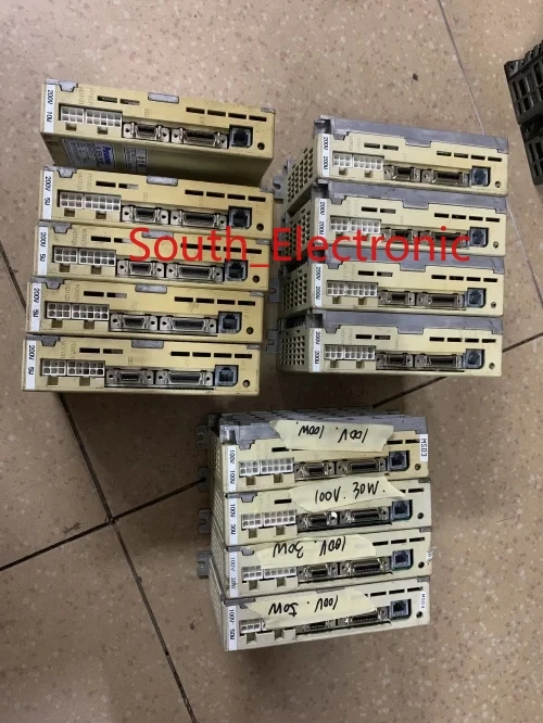 

Сервопривод MSD021P1E, в хорошем рабочем состоянии, бесплатная доставка