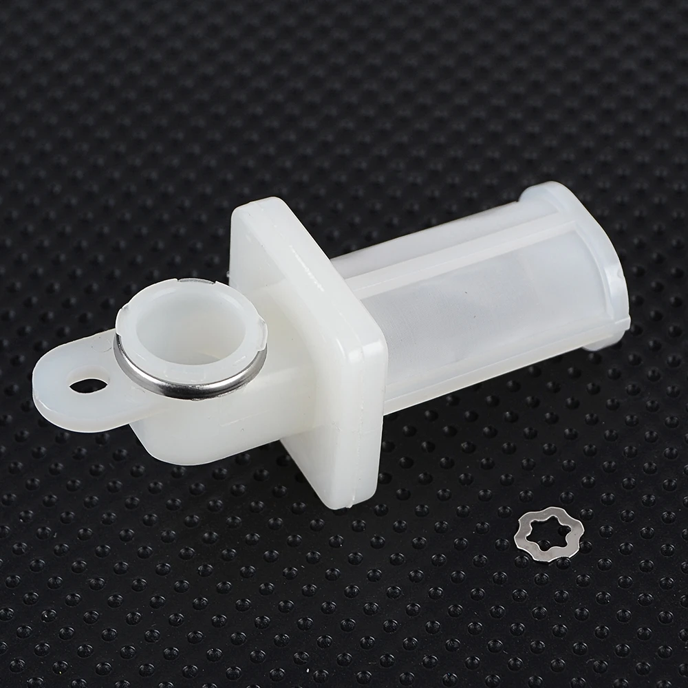 

Fuel Pump Filter for Suzuki DF40A DF50A DF60A DF70A DF80A DF90A DF100A DF115A DF140A DF50AV DF60AV 15642-88L00