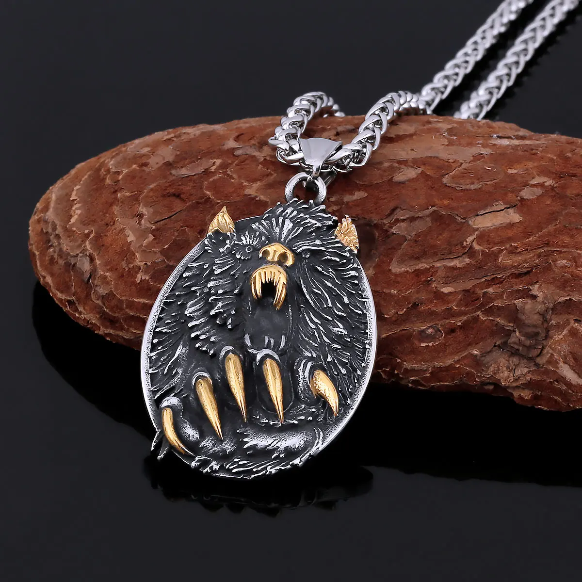 

Nordic Viking Bear Head Necklace Men's Stainless Steel Never Fade Bear Claw Amulet Pendant Necklace Vintage Male Jewelry Gifts
