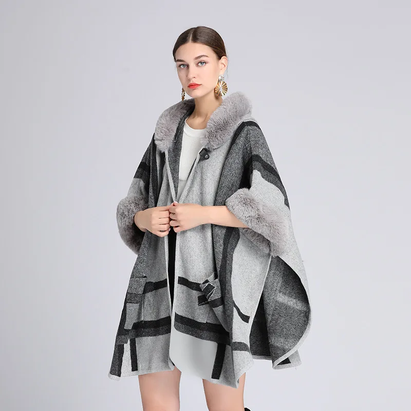 New Winter Long Sleeve Imitation Otter Rabbit Hair Coat Women Fashion Warm Fur Coats Outerwear Fake Fur Shawl Women Clothing
