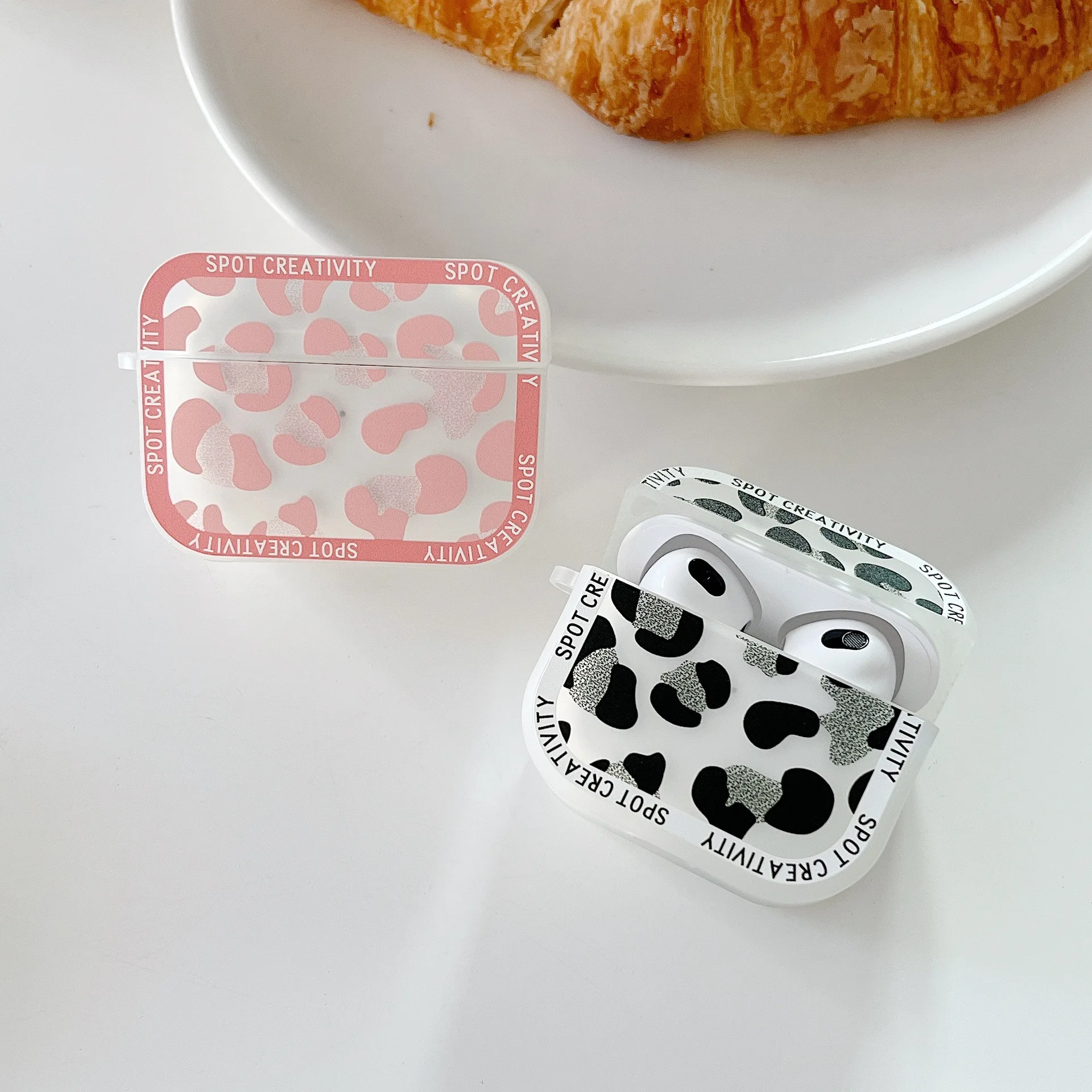 

Personalized Fashion Leopard Print Case for AirPods 1 / 2 / 3 Pro Case Cover TWS Bluetooth Earbuds Accessories Protective Cover