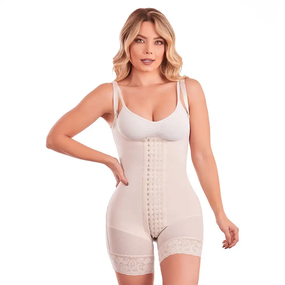 Fajas Colombianas Body Shaper Girdle With 4 Line Hooks Closure, Semi Covered Back, Middle Leg, Butt Lifting Effect