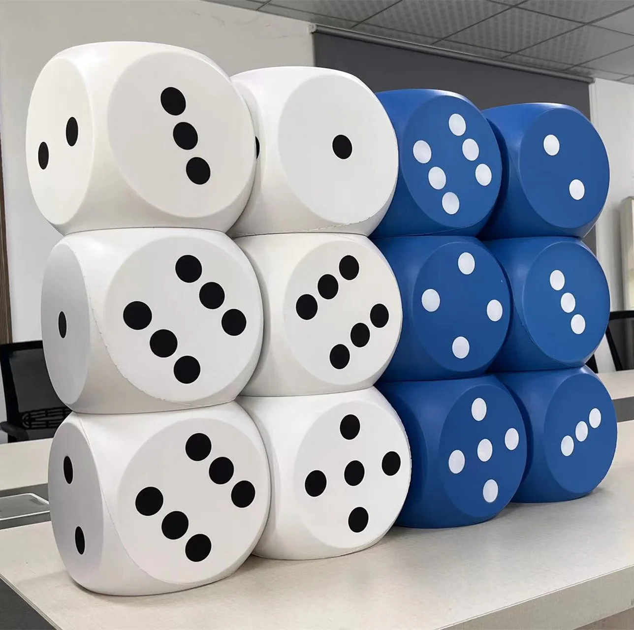 Custom Large Size PU Foam Dice Six-sided Embellishment Game Dice Toy Dice Pressure Toy