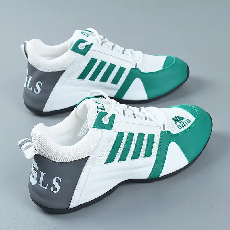 

Women Sports Shoes Summer Breathable Men Casual Shoes Comfortable and Lightweight Outdoor Running Mesh Breathable Sneakers