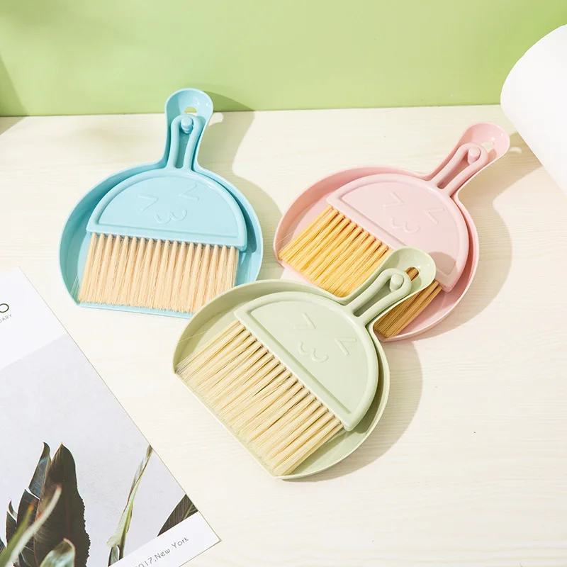 

2set Household Table Mini Dustpan Broom Hair Sweeper Desktop Ash Sweep Wiper Clean Artifact Kids Small Broom & DustPan Creative