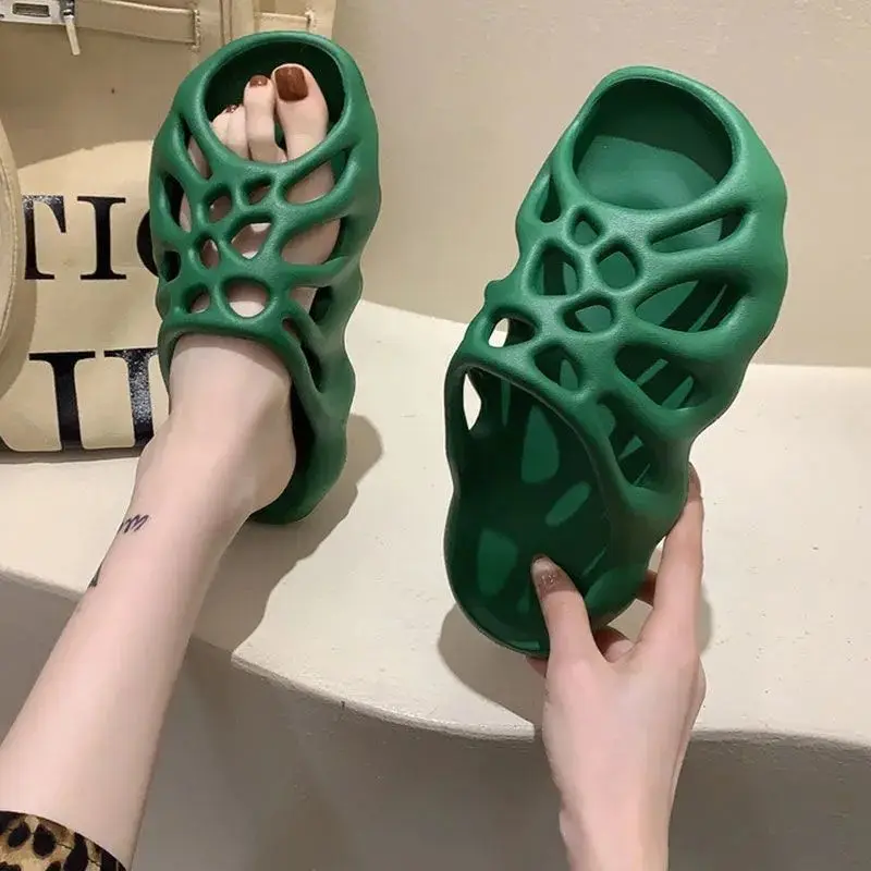 Ladies Summer Slippers Eva Hole Thick Bottom Home Students Wear Sandals and Slippers  Zapatillas De Mujer  Shoes for Women