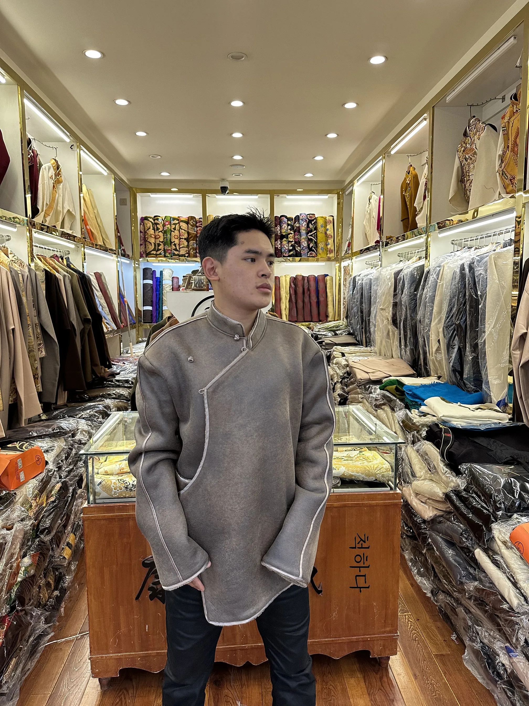 Кожаное пальто Верхняя одежда Мужская тибетская на осень и зиму Мех