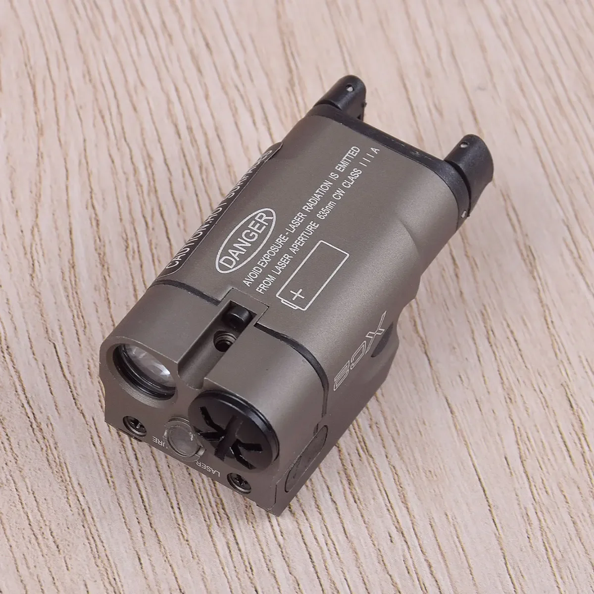 XC2 лазерный компактный фонарик с красной точкой тактический светодиодный