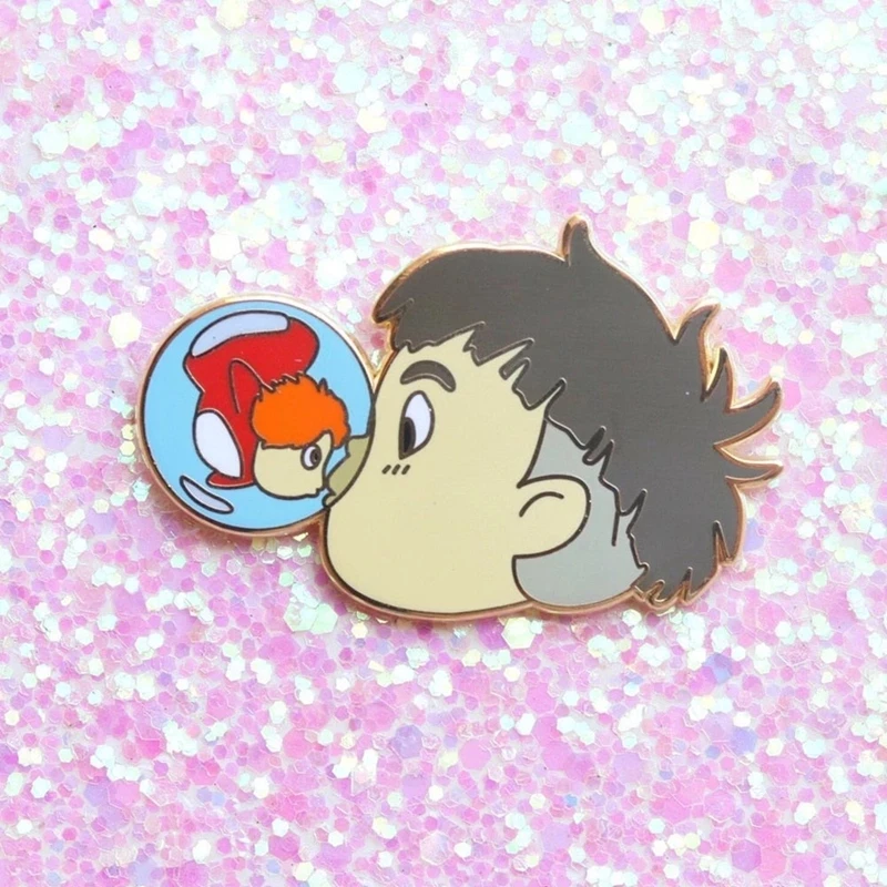 

Anime Ponyo Sosuke Kiss Brooch Metal Cartoon Badge Hard Enamel Badge Brooch Backpack Coat Collar Pin Party Gift Jewelry Brooch