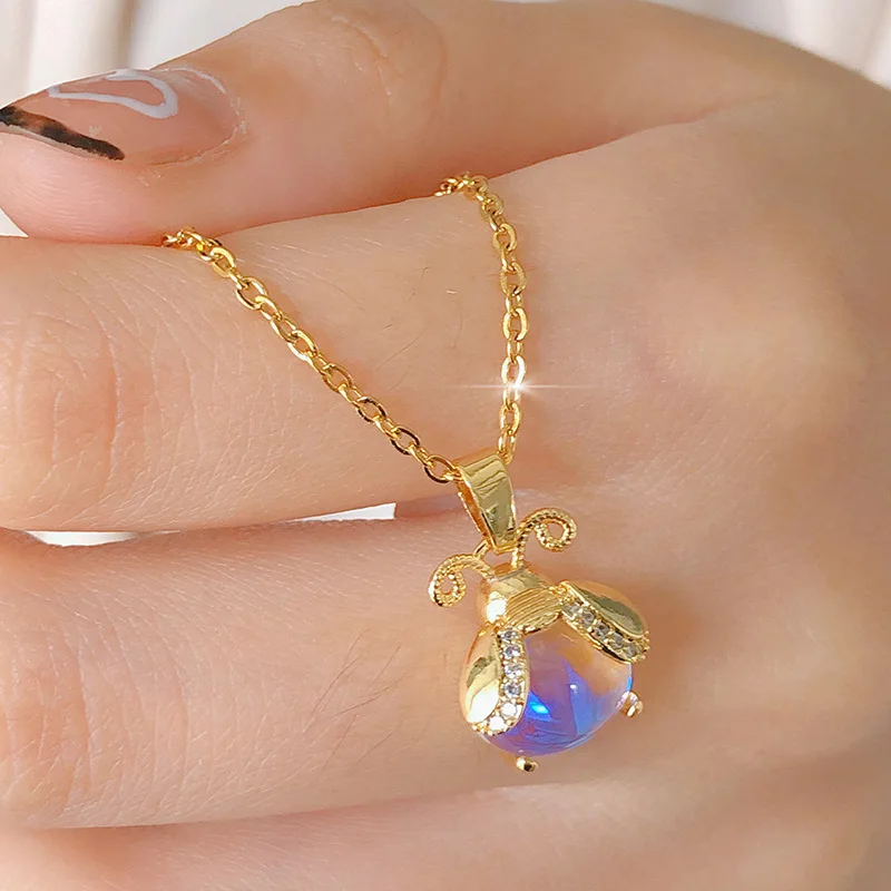 

Fashion Trend Light Luxury Gold Aurora Firefly Alloy Titanium Steel Collar Neckchain Necklace Pendant Women's Versatile Jewelry