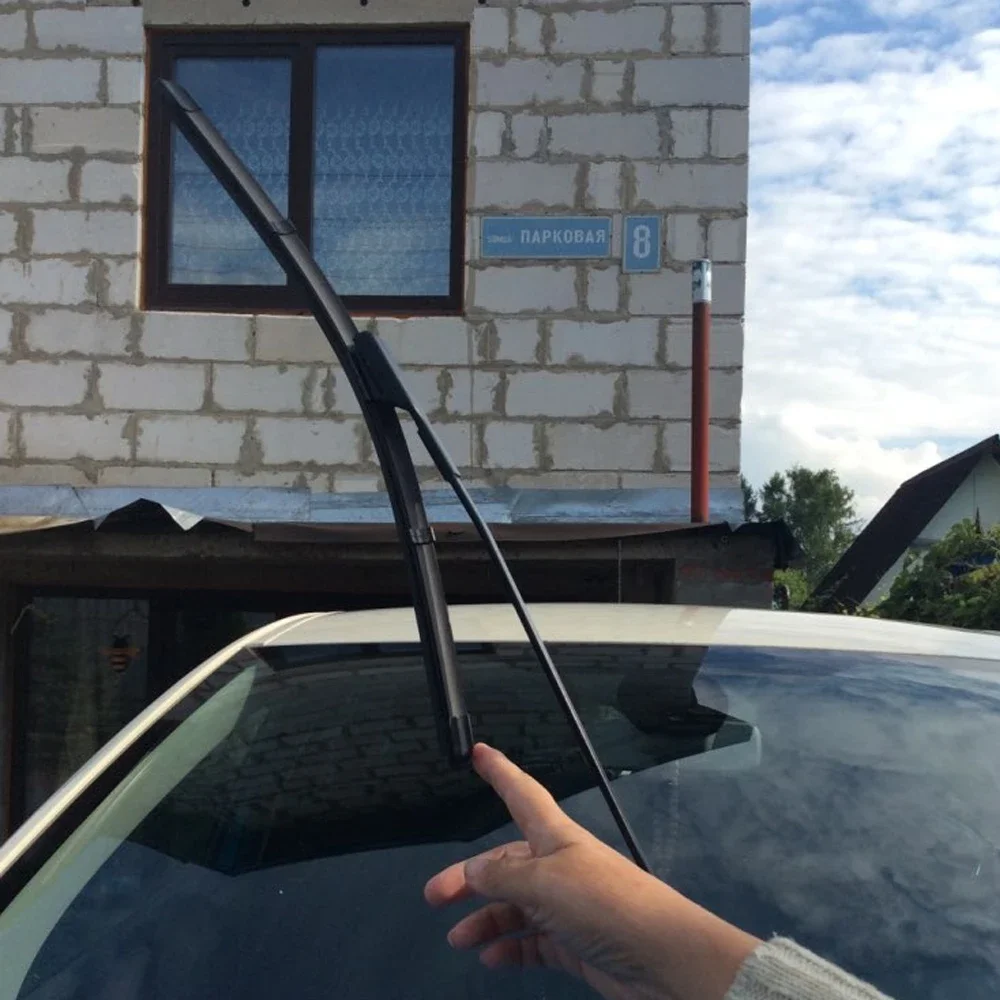 Щетки стеклоочистителя для Nissan Terrano 2017 2018 2019 2020