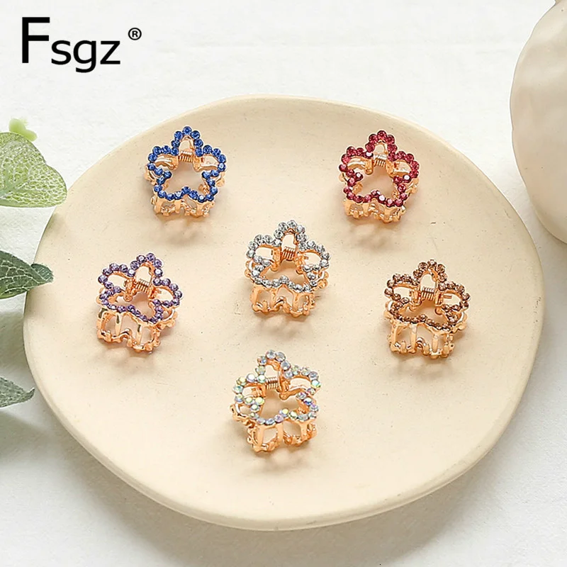 

Geometric Hairpins for Women Gold Metal Small Flower Shape Top Hair Claw Clip Fringe Crab for Hair Wedding Crystal Hair Jewelry