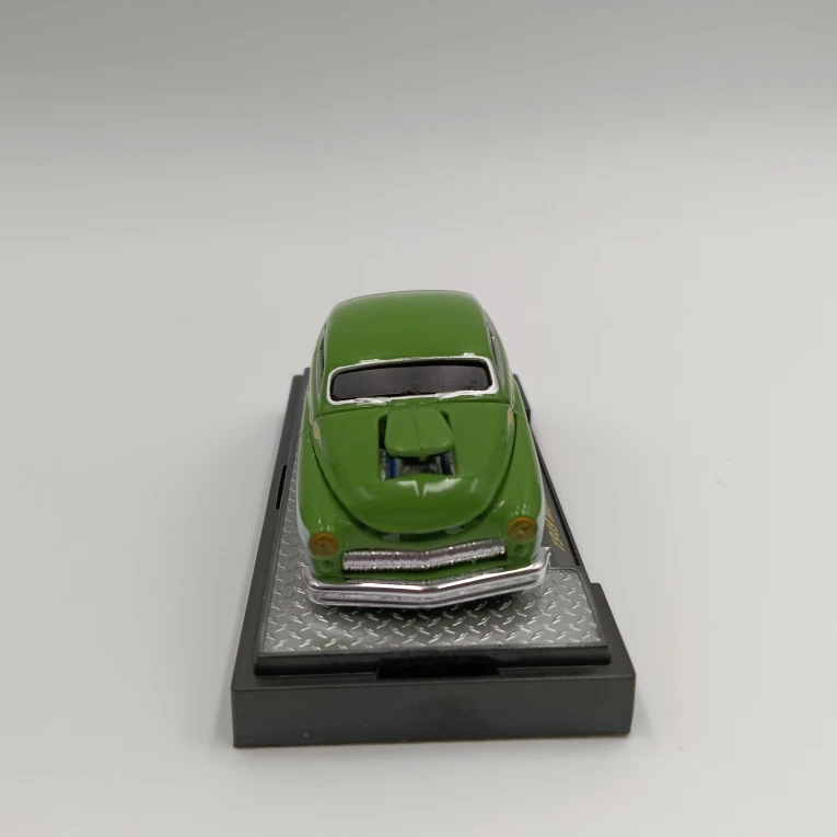 Машинки M2 1/64 Зеленые