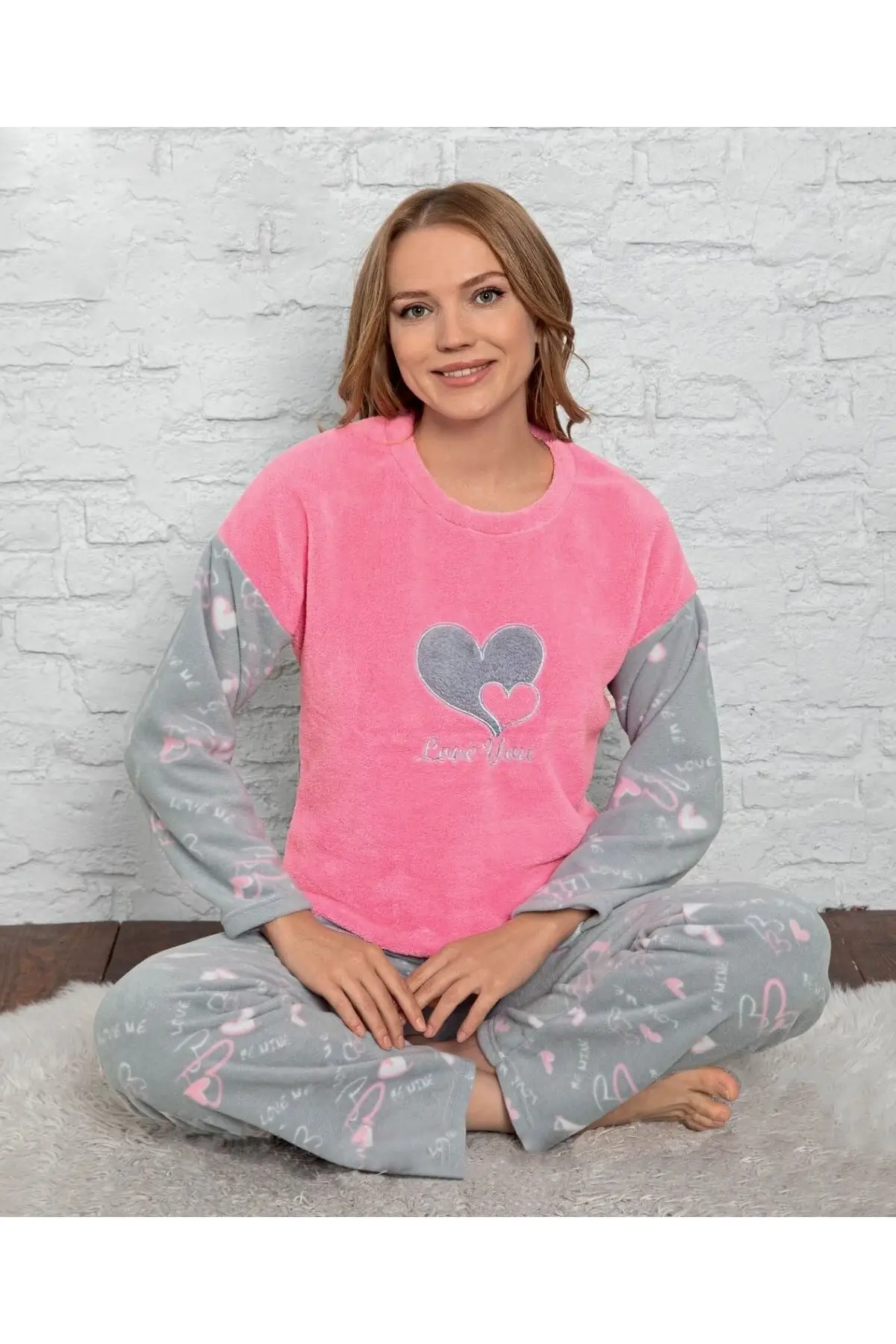 

Women's Pajamas Sude Wlsf-A-6031 Round Collar Fleece Sleep Lounge Pajamas Nightwear Sleepwear Night Suit Casual Home Clothing
