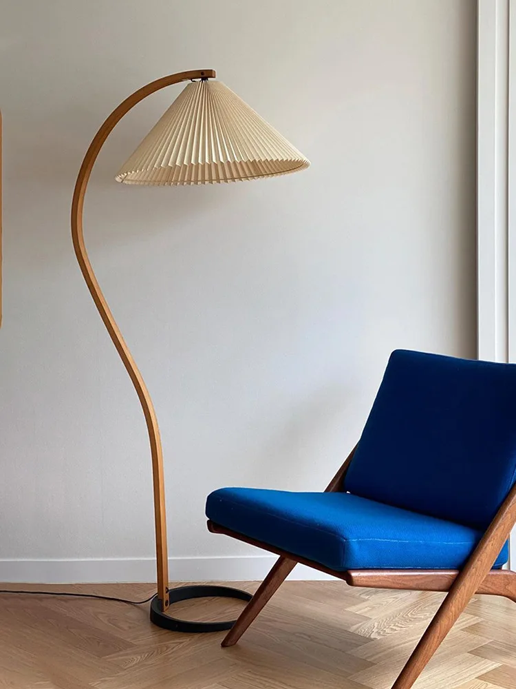 Датская плиссированная лампа для гостиной спальни дивана рядом с изогнутой
