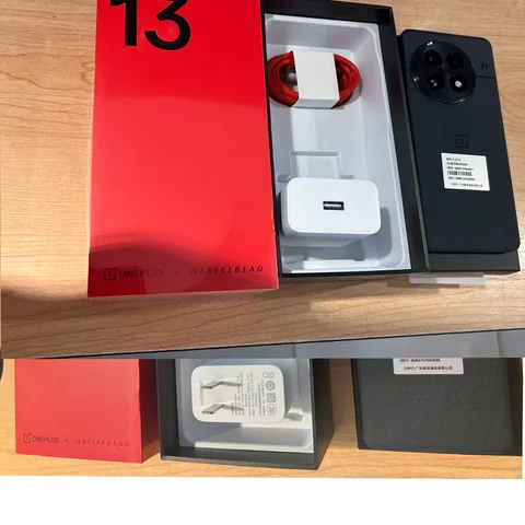 Смартфон OnePlus 13, 12/256ГБ, 12/512ГБ, 16/512ГБ, 24ГБ/1ТБ, china
