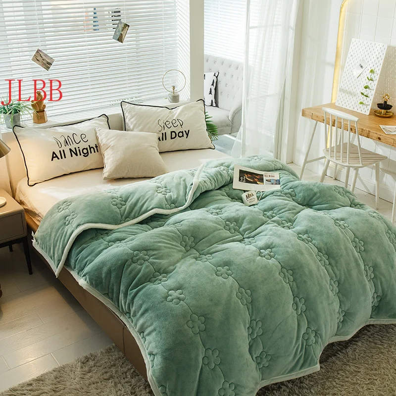 

High Quality Raschel Comforter Warm Thicken Bed Quilt Winter Sleeping Cover Velvet Duvet Solid Plum Blossom Home Linens 200*230