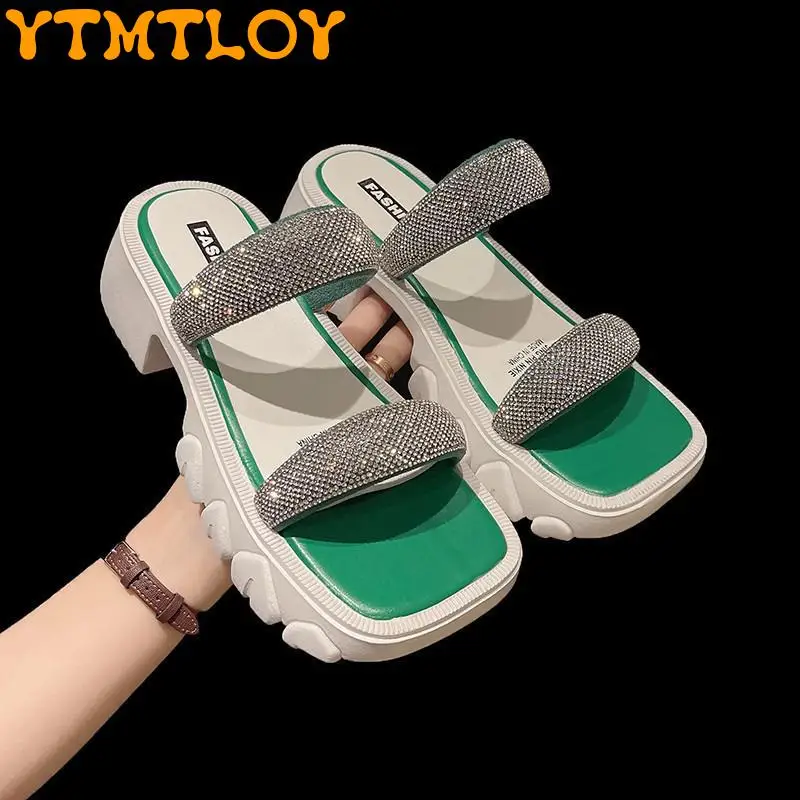 

Famous European And American Style Square Head Thick Heel One-word Slippers Women's 2022 New Summer Thick Bottom Waterproof Plat