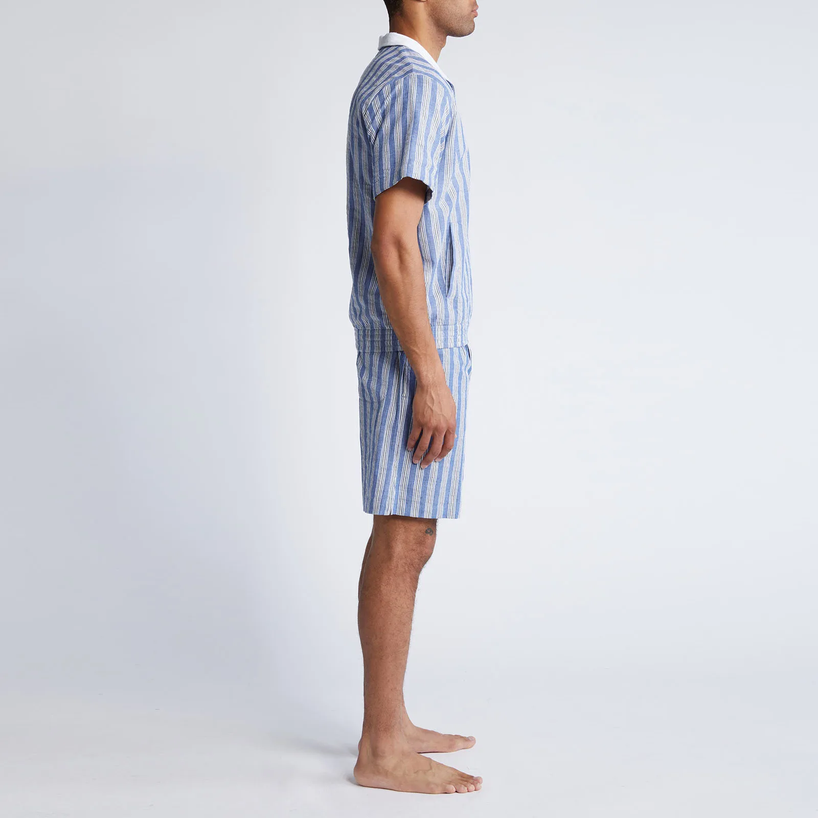 Детский нагрудник Регулируемый дизайн с мультяшным принтом Летающий рукав