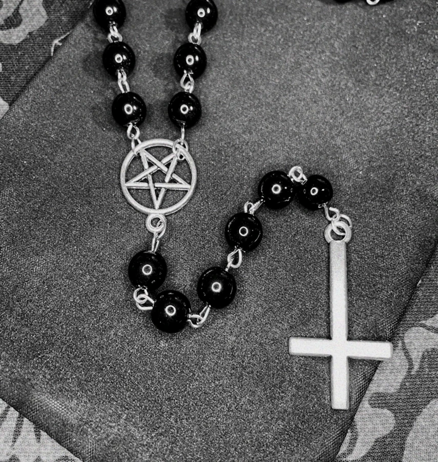 

Gothic Rosary Cross Charm Choker Inverted Cross 666 Pendant Necklace For Men Women Mystery Pagan Witch Jewelry Accessories Gifts