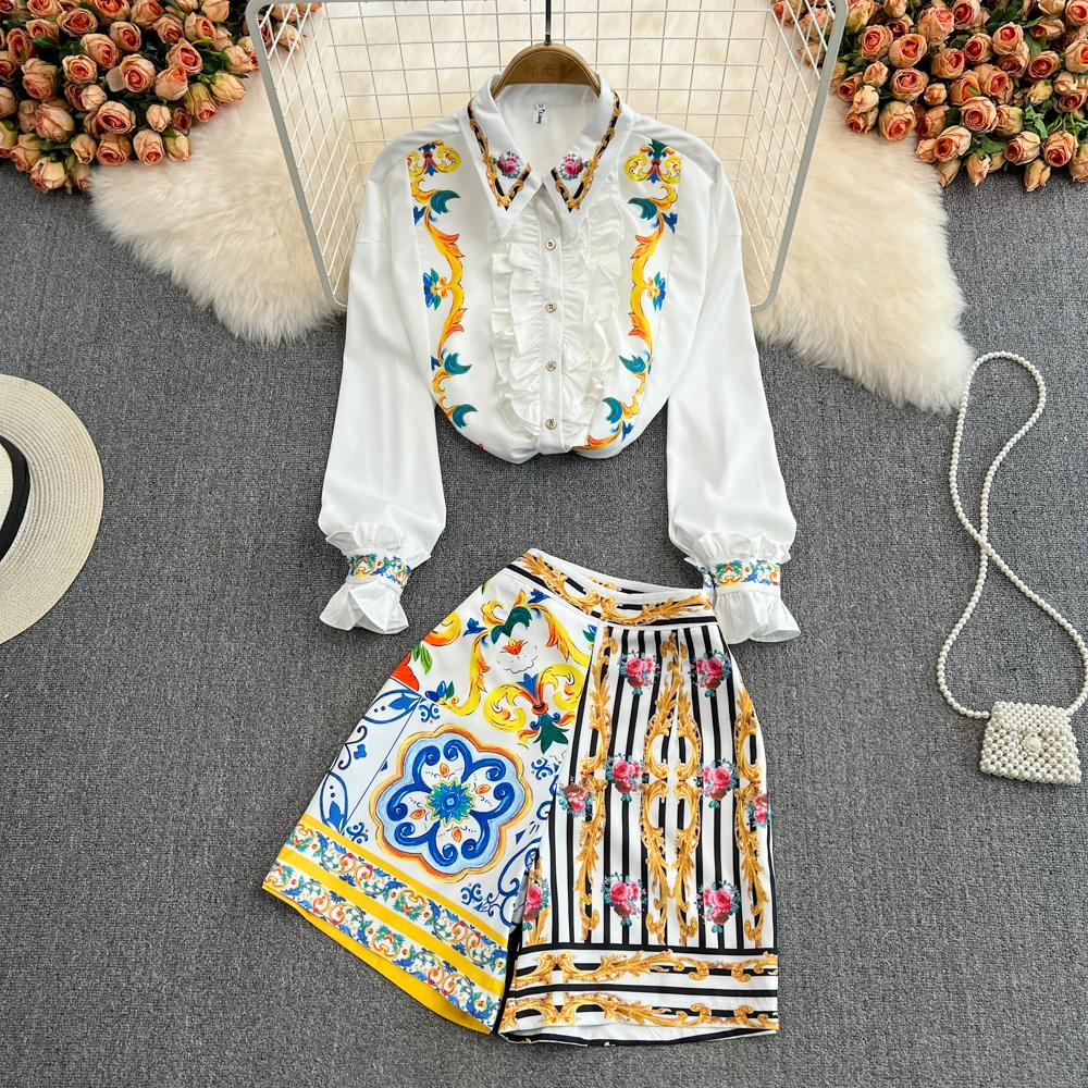 

Fashion Suit Women's European and American Lapel Fungus Lace Trumpet Sleeve Casual Shirt Waist Stripe Printed Wide Leg Shorts