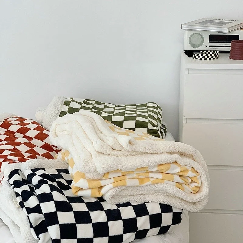 

Retro Checkerboard Plaid Throw Blankets Flannel Soft Comfortable Throw Blanket Autumn Winter Thick Warm Shawl Sofa 150x200cm