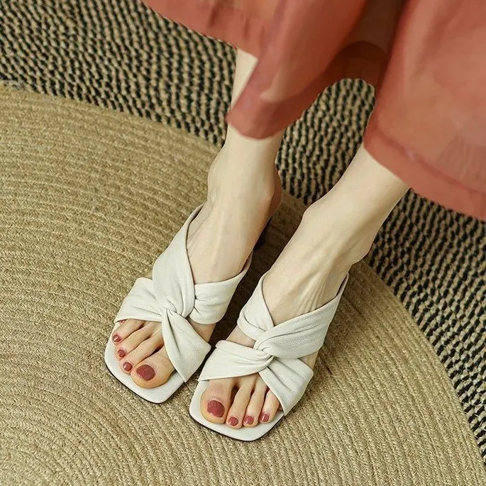 

Slippers Casual High-Heeled Shoes Lady Rubber Flip Flops Slides Low Luxury Hawaiian Pumps Rome Basic Fabric PU Hoof Shoes Ladies