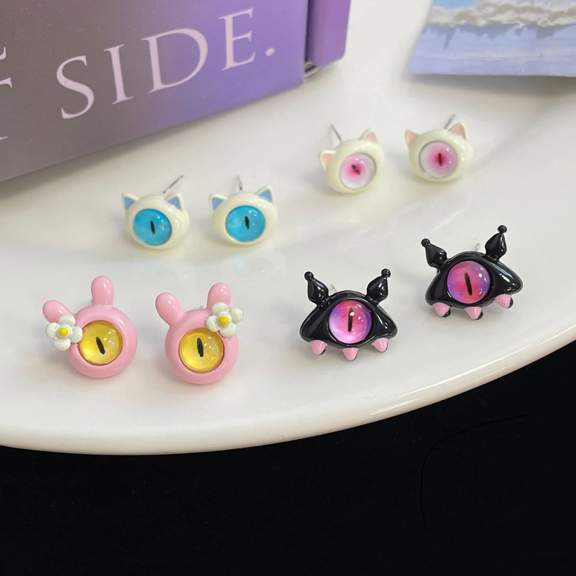

Fashion Y2K Big Eye Monster Stud Earrings for Girls Women 2023 New Multicolor Metal Enamel Earring INS Trendy Party Jewelry