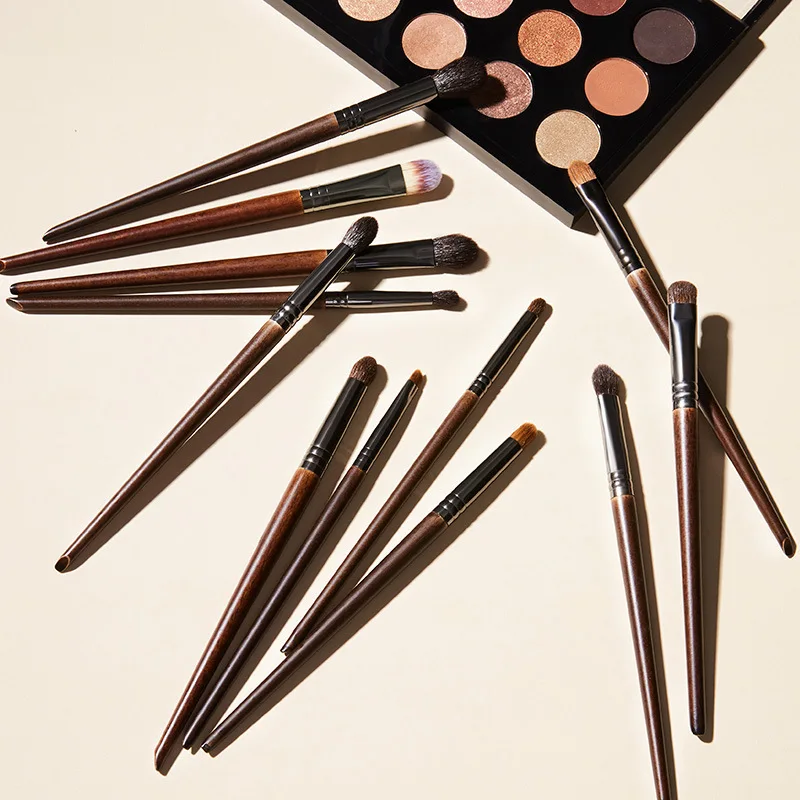 

4Pcs Eye Shadow Detail Brush Professional Tapered Smudge Brush Natural Horse Goat Hair Makeup Brush Set кисточки для макияжа