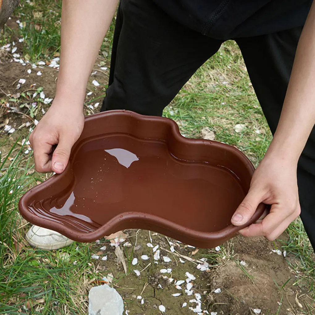 Пластиковый резервуар для полуводной черепахи имитирует речной стиль легкой