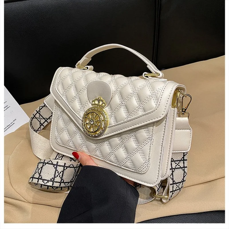 Women's Bag 2023 Trend Popular Diamond Chain Bags Small Square Crossbody Bags For Women Handbags Female Messenger Bag Sac A Main