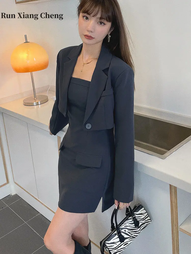 

Новинка Весна 2023, женский корейский модный офисный элегантный свободный темпераментный костюм из двух предметов, тонкое блестящее короткое платье без застежек