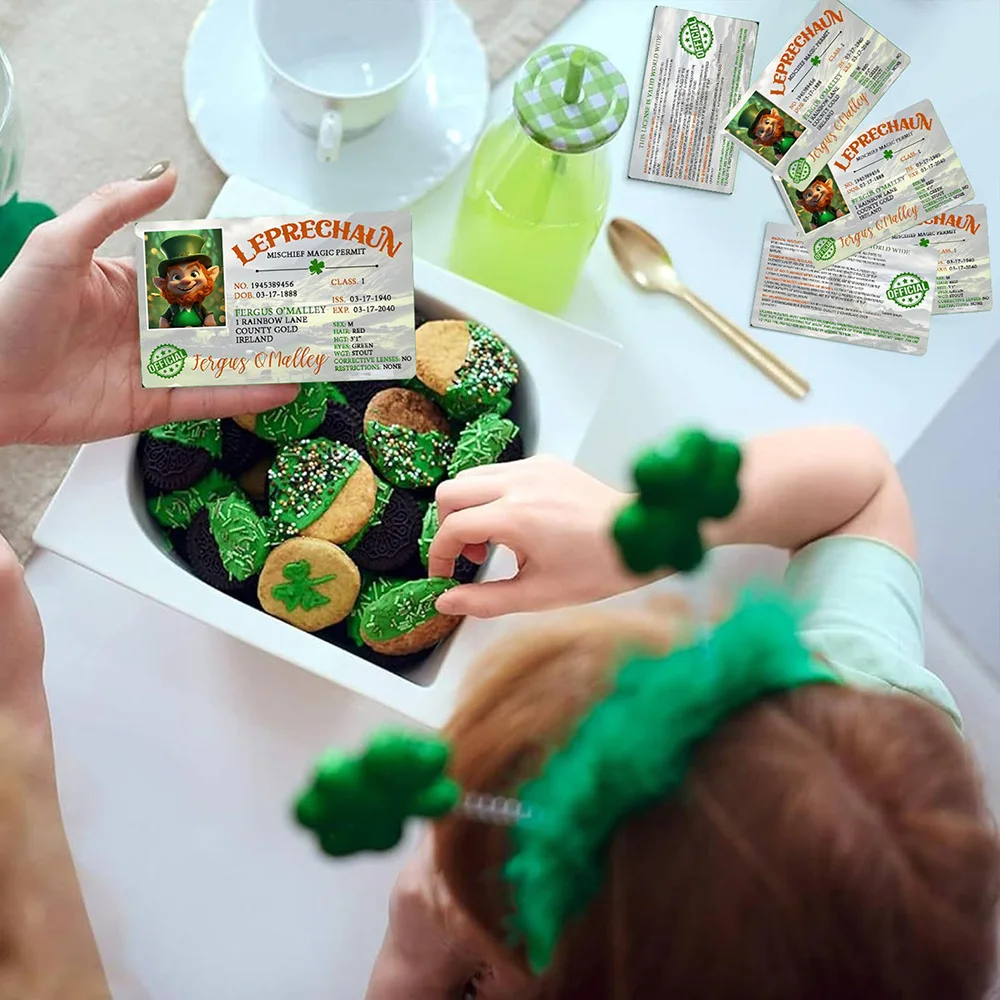 Карточка ко Дню Святого Патрика Лепрекон розыгрыш идентификационная карта