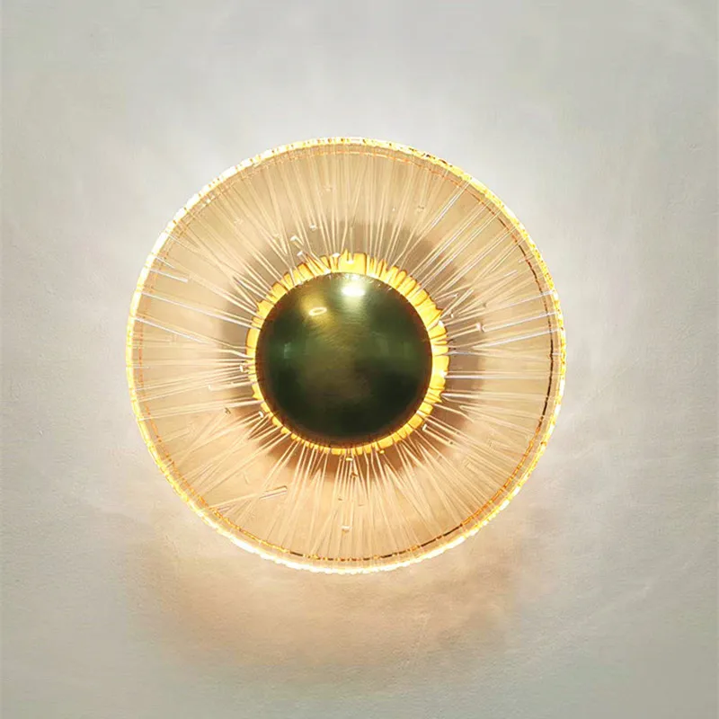 Стеклянный круглый настенный светильник IWP