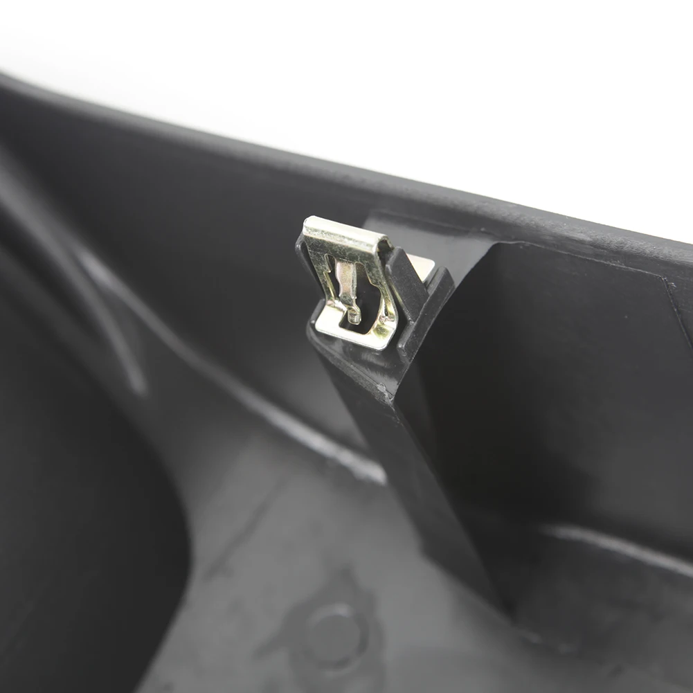 

Bumper Fog Light Fog Light Lamp Cover Car 68231962AA 68231963AA Auto Parts Cover Fog Lamp Bezel Lamp High Quality