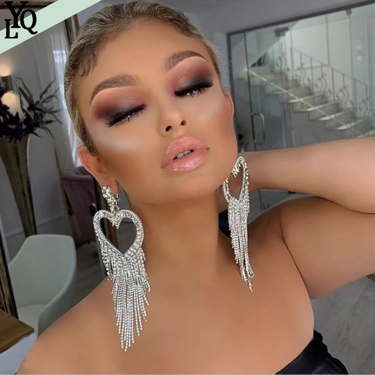 

Women Earrings with Tassel Pendant,Diamond Chain,Love Shaped,Party,Jewelry Accessories