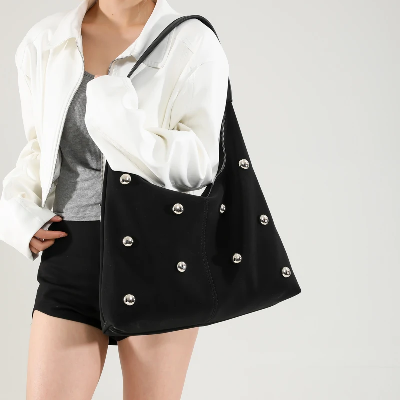 Замшевая кожаная сумка-хобо для женщин