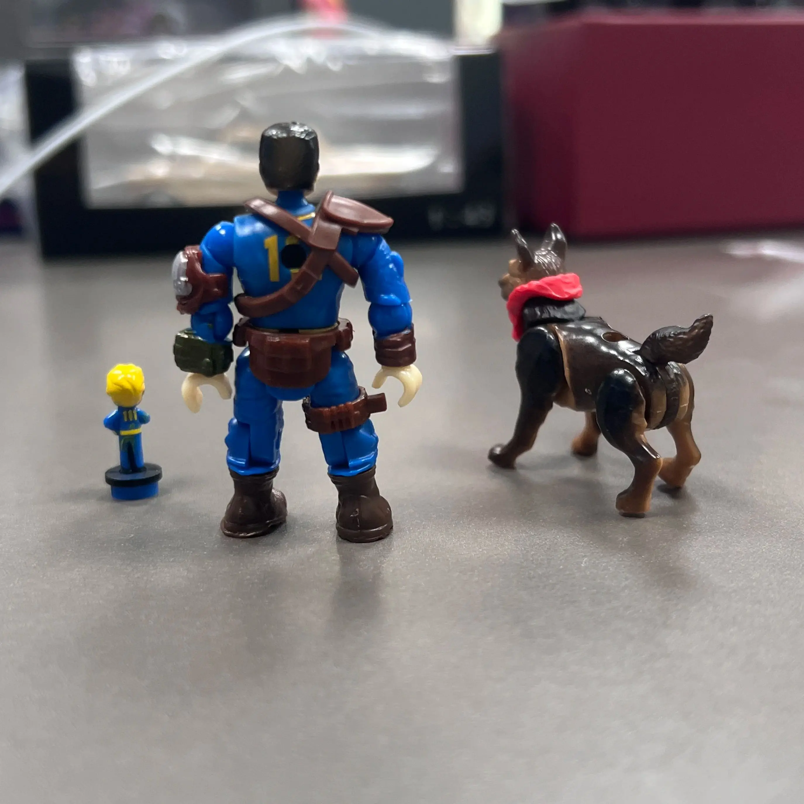 Мега Фигурка Блоки Строикс Vault-Tec # 111 Выжив подошву с мясом для мальчика Dogme