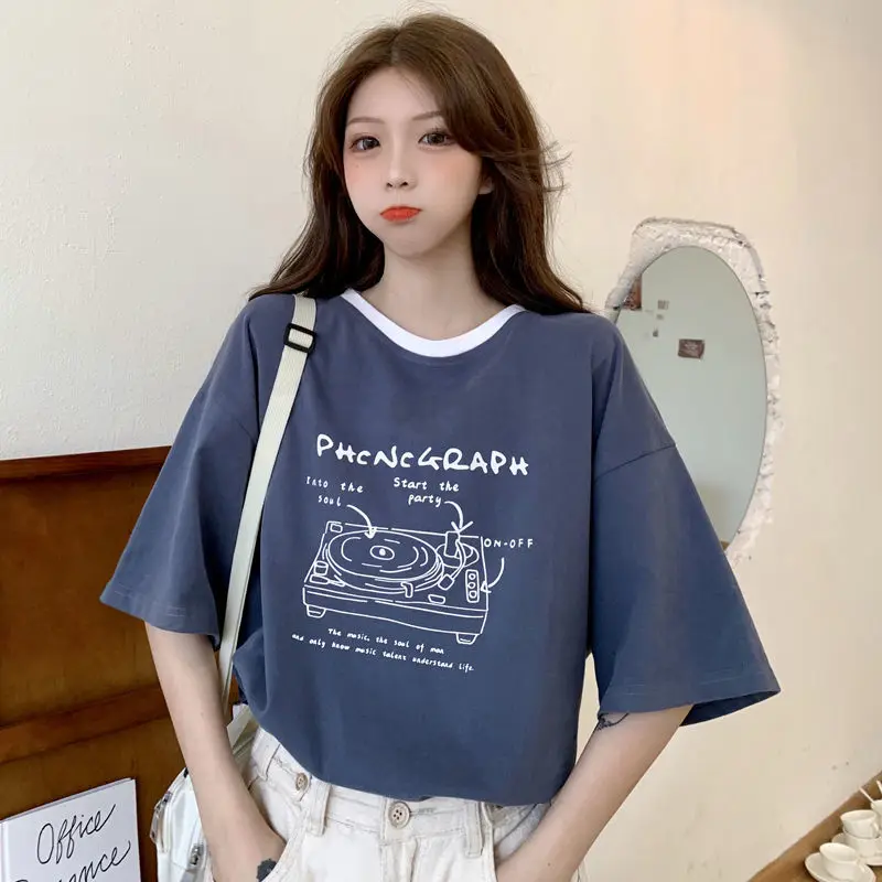 

Футболка женская оверсайз с принтом, пикантный укороченный топ с аниме принтом друзей, базовая одежда в ретро стиле, Y2k