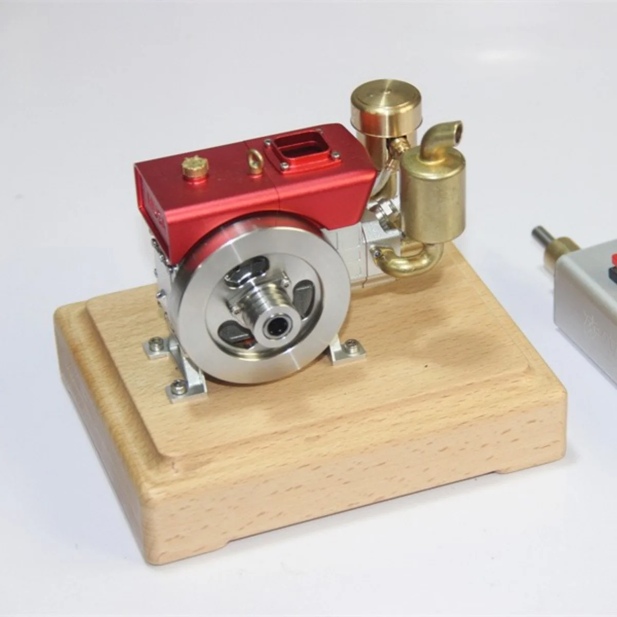 Миниатюрный RC метанол бензиновый двигатель ходячий трактор дизельный